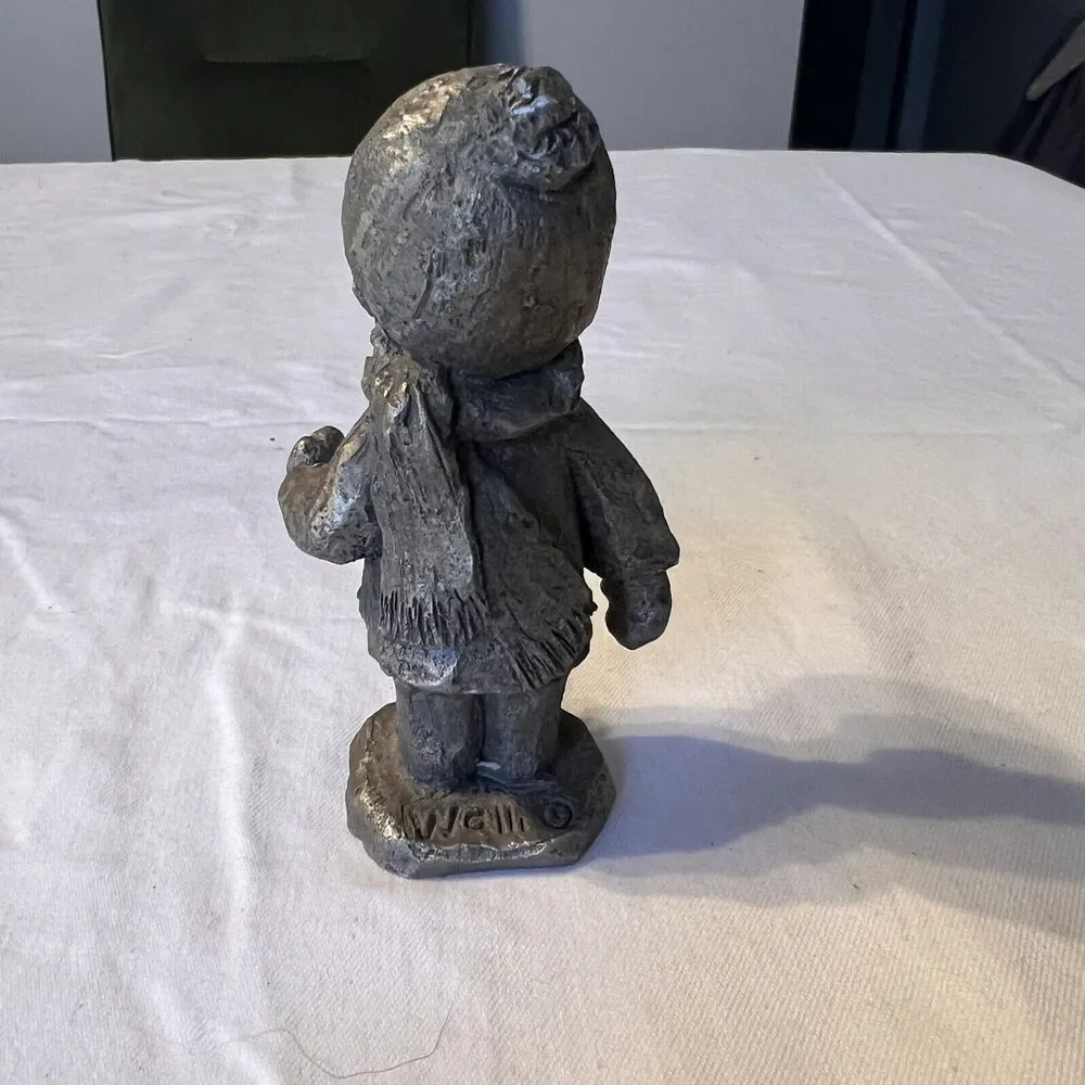 Walli Ortman Hudson Pewter Winter Mitten Cap Snow‎ Day Boy Girl 4.5” Figurine